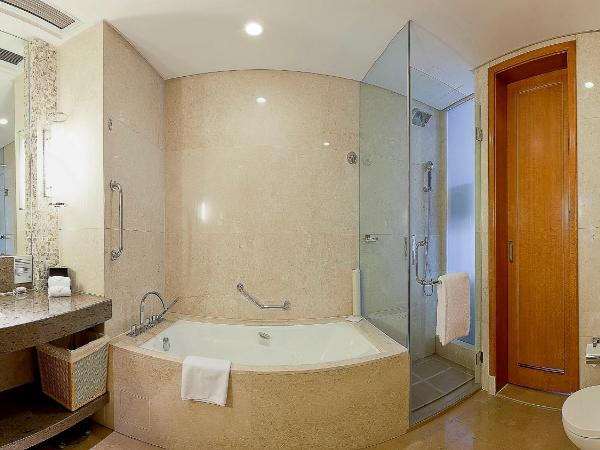 Holiday Inn Hangzhou CBD, an IHG Hotel : photo 10 de la chambre suite affaires