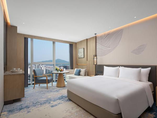 Junluxe Guangzhou Baiyun - Oversea Buyers Registration Counter and Free Shuttle Bus during Canton Fair : photo 1 de la chambre chambre supérieure lit queen-size