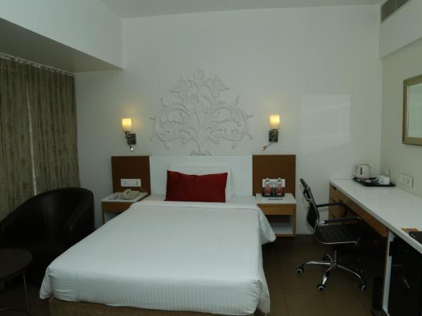 Sarovar Portico Rivera Ahmedabad : photo 3 de la chambre standard room - 1 single bed (15% discount on food and soft beverage)