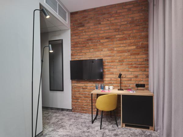 Halo Szczecin : photo 2 de la chambre chambre simple