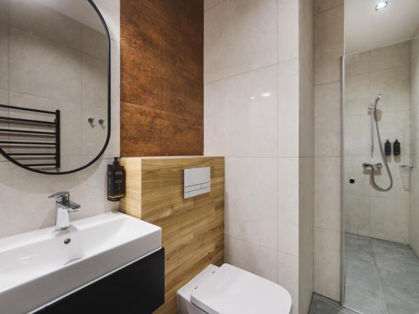 Halo Szczecin : photo 2 de la chambre chambre deluxe double ou lits jumeaux