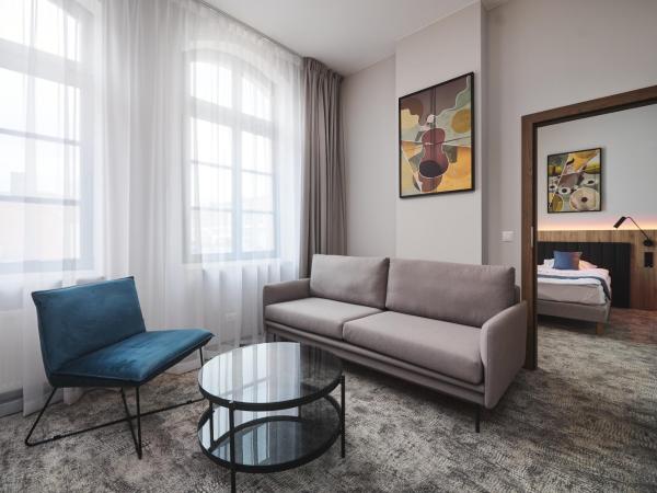 Halo Szczecin : photo 3 de la chambre chambre familiale