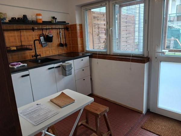 Squat Deluxe Berlin, the hostel : photo 4 de la chambre chambre double avec salle de bains privative