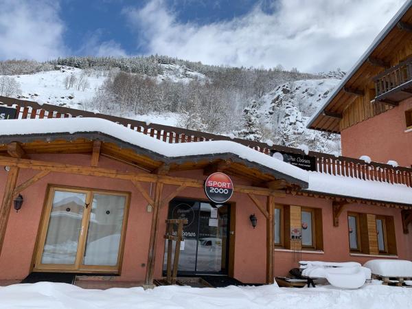 Balcons du Bettex : photo 5 de la chambre appartement avec terrasse