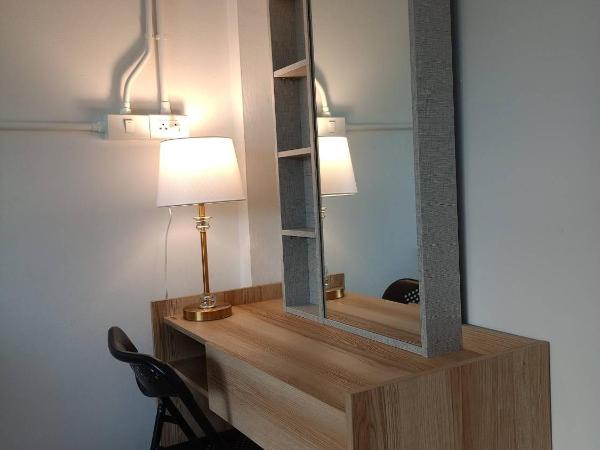 Wave House Studio Huahin : photo 1 de la chambre chambre double deluxe avec balcon