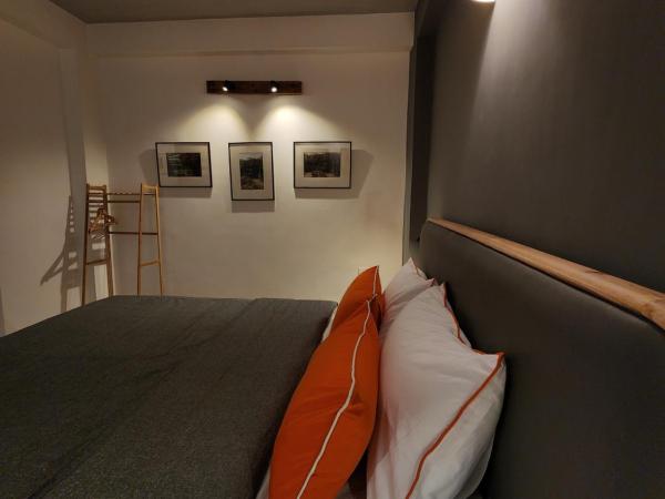 JHouse near Bhikaji : photo 4 de la chambre chambre double supérieure