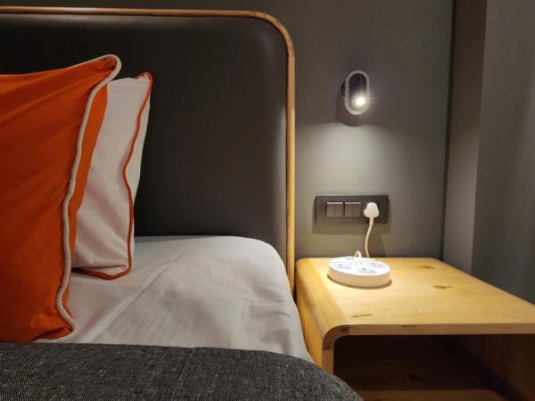 JHouse near Bhikaji : photo 3 de la chambre chambre double supérieure