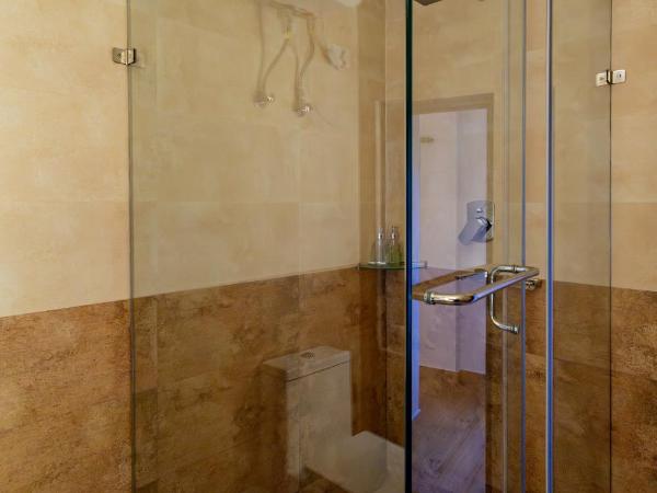 Purna : photo 1 de la chambre chambre double avec lit d'appoint