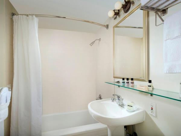 Park Lane Suites & Inn : photo 10 de la chambre suite 1 chambre 