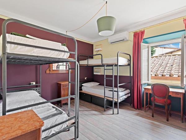 Ostello Bello Firenze : photo 1 de la chambre lit dans dortoir pour femmes de 4 lits