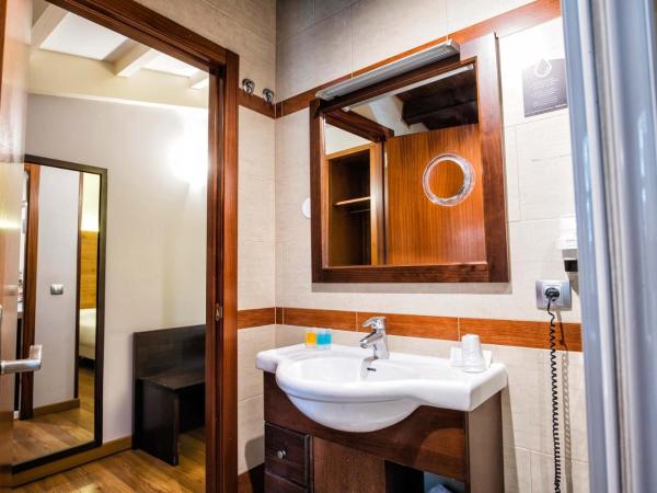 Hotel Alda Bonaval : photo 6 de la chambre chambre double ou lits jumeaux standard