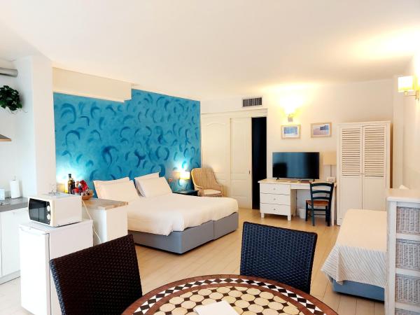 Hotel La Villa Del Mare : photo 3 de la chambre appartement 1 chambre avec patio