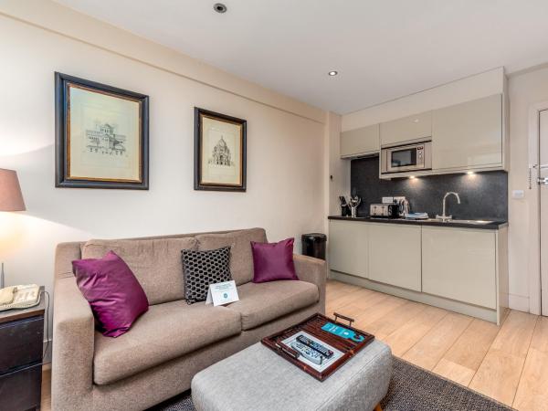 Nell Gwynn House Apartments & Rooms : photo 3 de la chambre studio avec canapé-lit