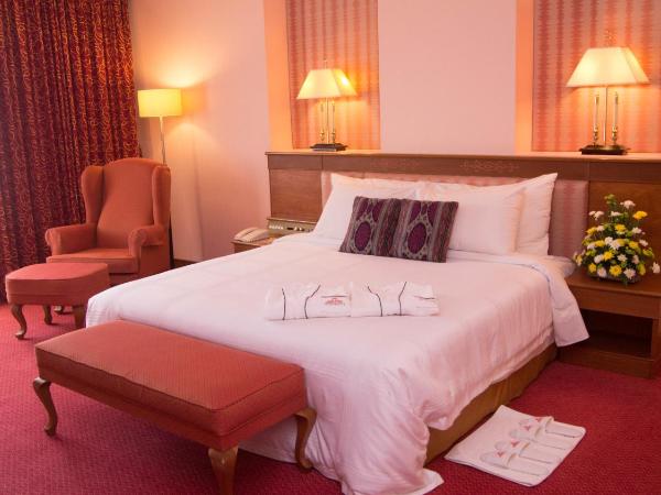 Hotel Grand Continental Kuching : photo 1 de la chambre suite