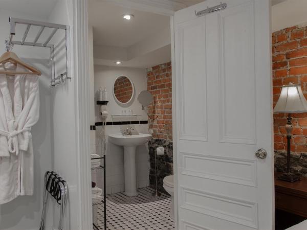 Manoir Sherbrooke : photo 6 de la chambre chambre standard avec 2 lits queen-size