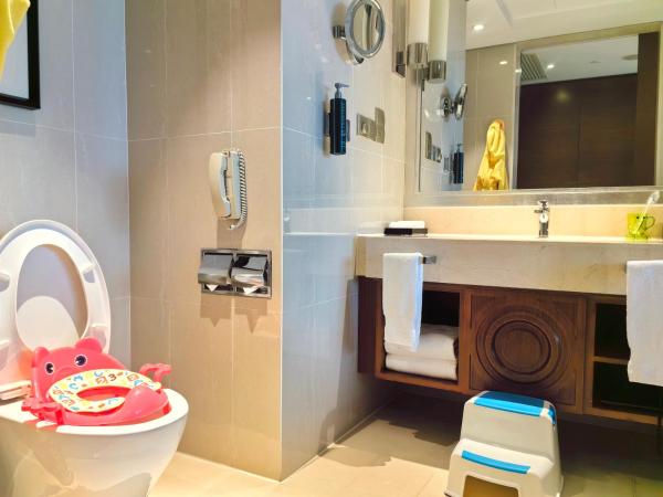 DoubleTree by Hilton Ningbo - Chunxiao : photo 5 de la chambre chambre lits jumeaux exécutive