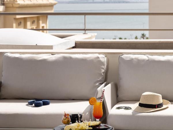 Novotel Tunis Lac : photo 6 de la chambre suite exécutive avec lit king-size