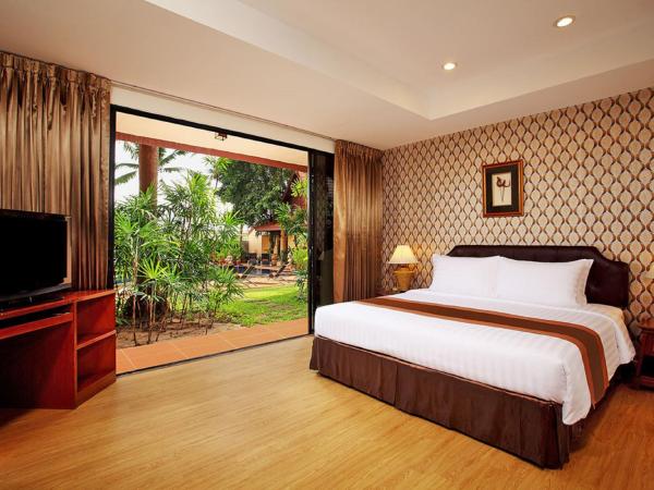 Nova Park Hotel by Compass Hospitality : photo 2 de la chambre suite avec terrasse 