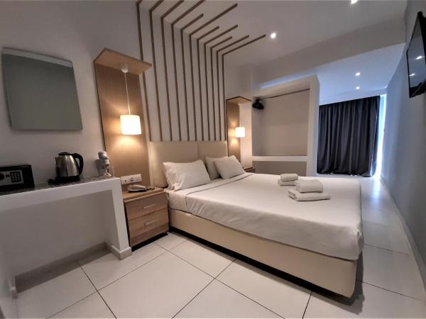 Elite Hotel : photo 9 de la chambre chambre triple