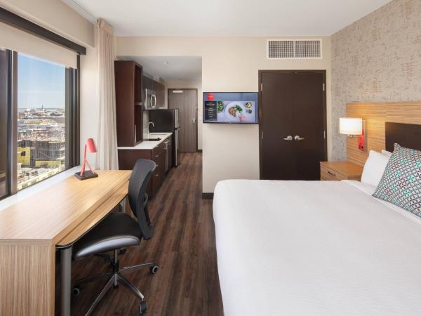 TownePlace Suites by Marriott New Orleans Downtown/Canal Street : photo 1 de la chambre studio lit king-size