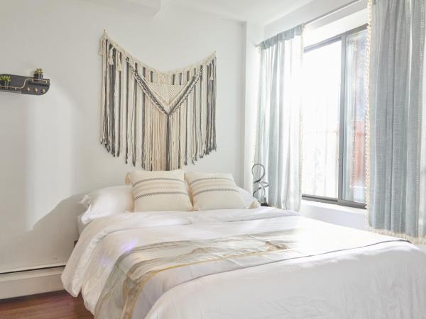 American Dream Guest House : photo 7 de la chambre chambre double avec salle de bains commune