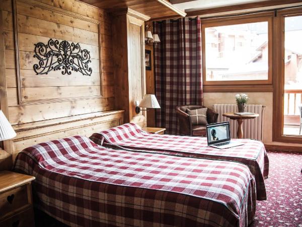 Hotel Altitude : photo 4 de la chambre chambre double avec balcon - sud