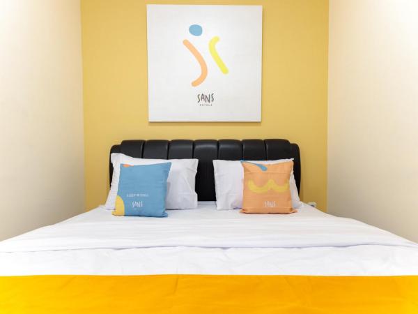 Sans Hotel Kelapa Gading Jakarta : photo 4 de la chambre chambre double supérieure
