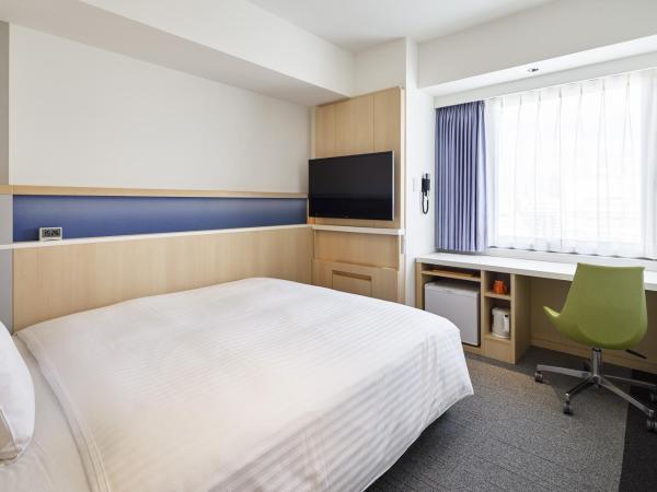 Via Inn Prime Shinsaibashi Yotsubashi : photo 1 de la chambre chambre simple de luxe - non-fumeurs