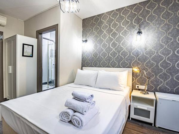 Room in Guest room - Deluxe Double Room 4 : photo 3 de la chambre chambre double