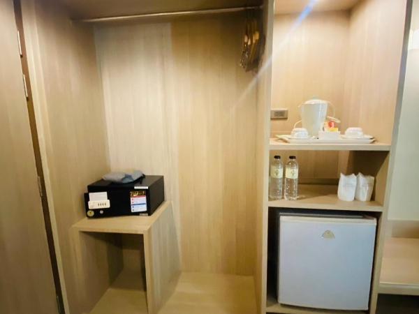 Gold Orchid Bangkok Hotel : photo 5 de la chambre premium superior twin bed