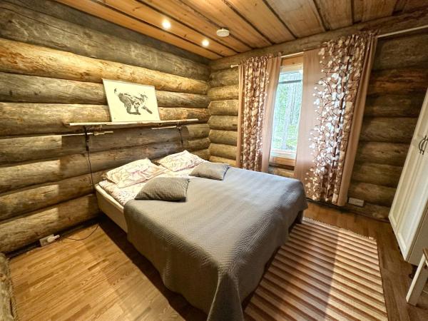 Napapiirin Järvilomat : photo 7 de la chambre cottage 3 chambres avec sauna