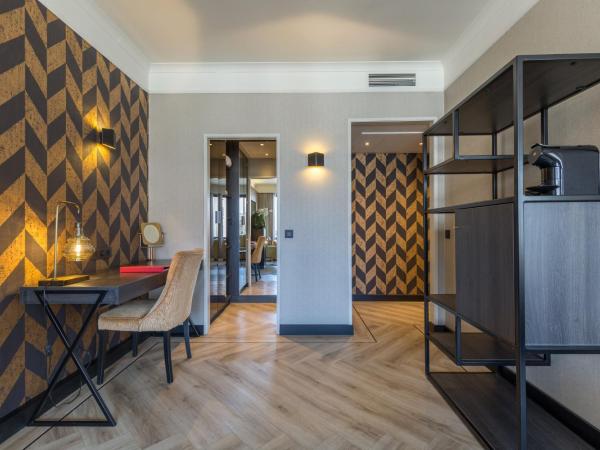 Leonardo Hotel Antwerp The Plaza : photo 9 de la chambre suite