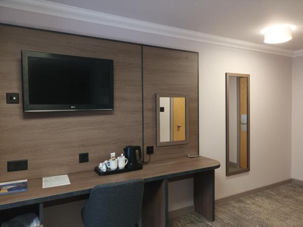 Corn Mill Lodge Hotel : photo 2 de la chambre chambre lits jumeaux avec douche