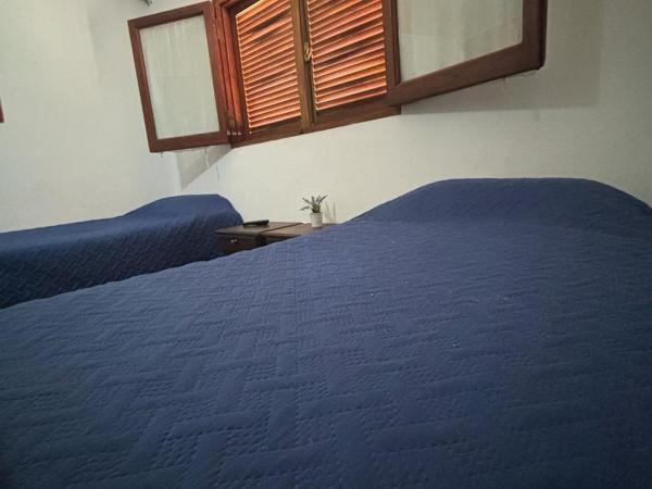 HOSTAL TILIAN : photo 4 de la chambre lit simple en dortoir