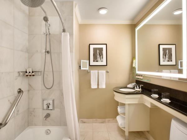 Fairmont Chateau Laurier : photo 1 de la chambre chambre lit king-size deluxe