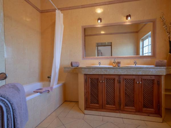 Al Meida Guesthouse : photo 6 de la chambre chambre quadruple