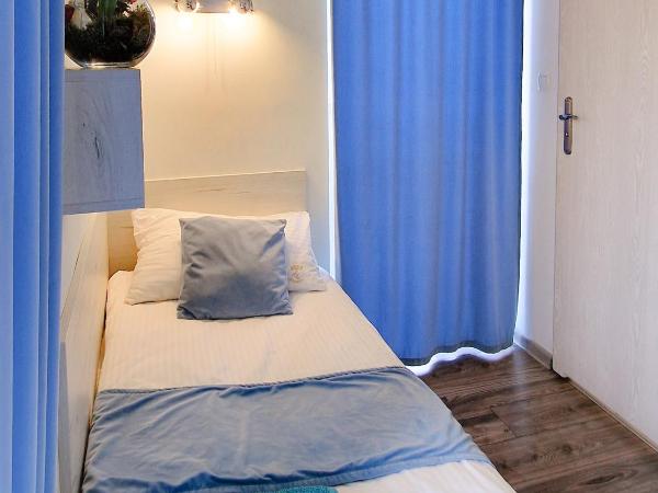 Pensjonat Alka : photo 7 de la chambre chambre simple avec salle de bains