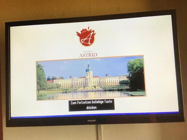 Hotel Astrid am Kurfürstendamm : photo 3 de la chambre chambre triple