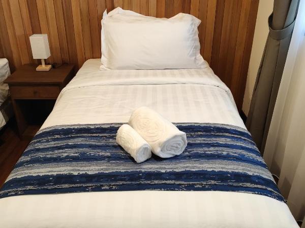 Mamutik Island Resort : photo 2 de la chambre chambre lits jumeaux deluxe