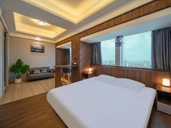 Xingyin Cloudy Hotel Guangzhou Changgang Subway Station - Free Shuttle Bus to Canton Fair Complex During Canton Fair Period : photo 9 de la chambre city view king suite