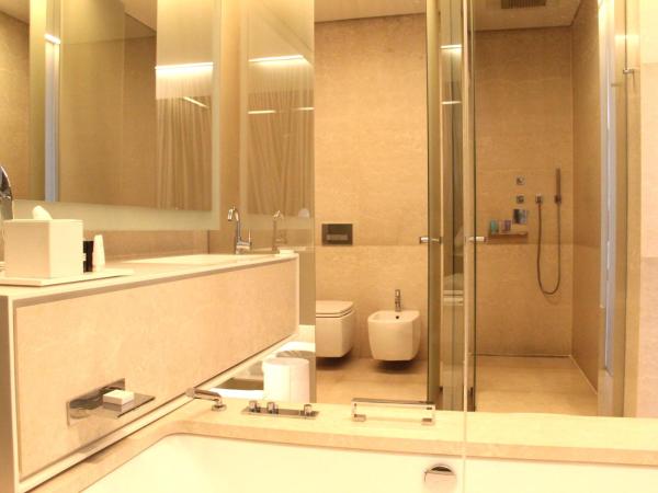 Hyatt Centric Levent Istanbul : photo 5 de la chambre chambre lit king-size deluxe