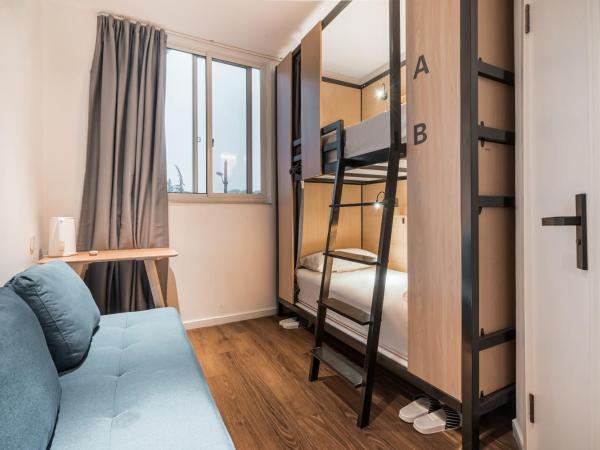 Joy Hongqiao Airport and Railway Hotel : photo 1 de la chambre lits superposés dans dortoir masculin 