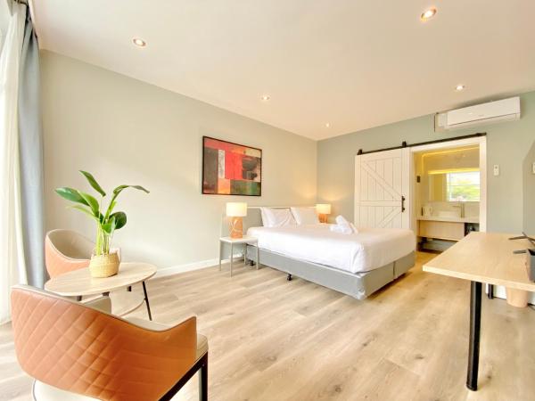 The Parkmore Hotel : photo 2 de la chambre chambre lit king-size ou lit queen-size standard