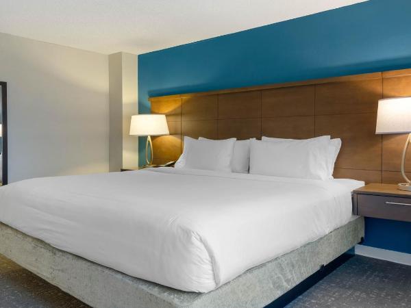 Staybridge Suites - Calgary Airport, an IHG Hotel : photo 1 de la chambre suite 1 chambre lit king-size