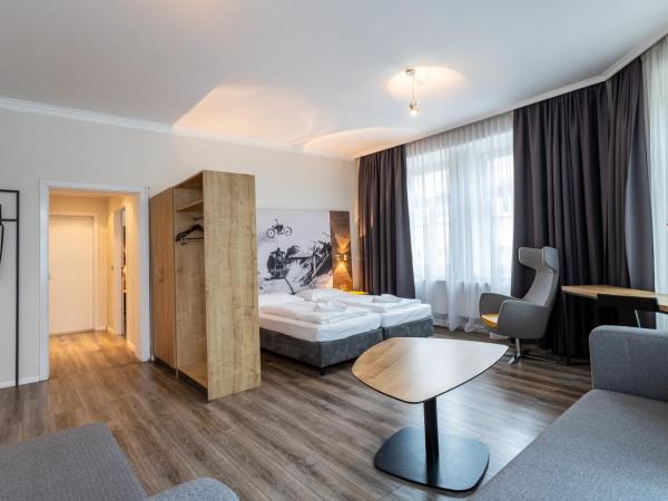Hotel Westbahn : photo 1 de la chambre suite familiale