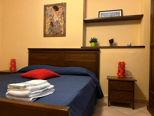 SLEEPIN Montesanto : photo 2 de la chambre chambre double avec salle de bains privative