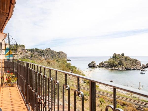 Isola Bella - Rooms il Pescatore : photo 9 de la chambre chambre double deluxe avec balcon - vue sur mer