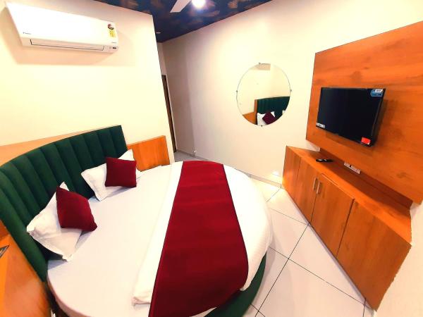 Hotel Suncity : photo 9 de la chambre chambre lit king-size deluxe