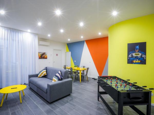Napoli Games Apartments by Dimorra : photo 7 de la chambre appartement supérieur
