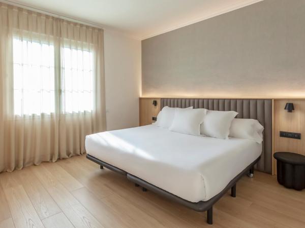 Hotel Astoria : photo 1 de la chambre chambre familiale avec terrasse